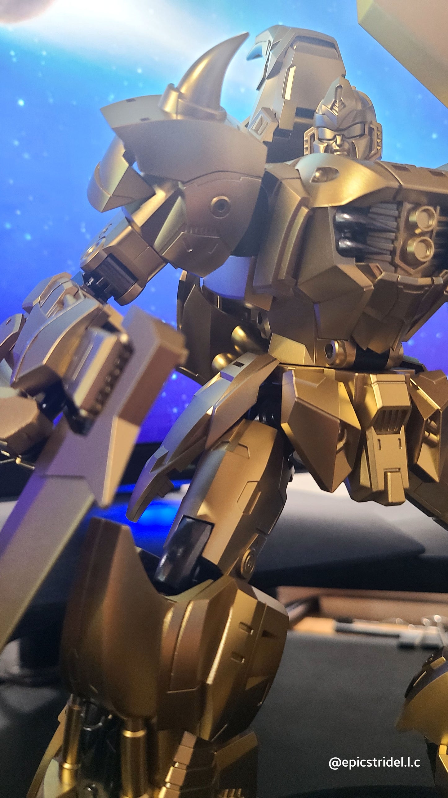 Hugerhino - CangToys Trans Age Predacons Combiner Figure